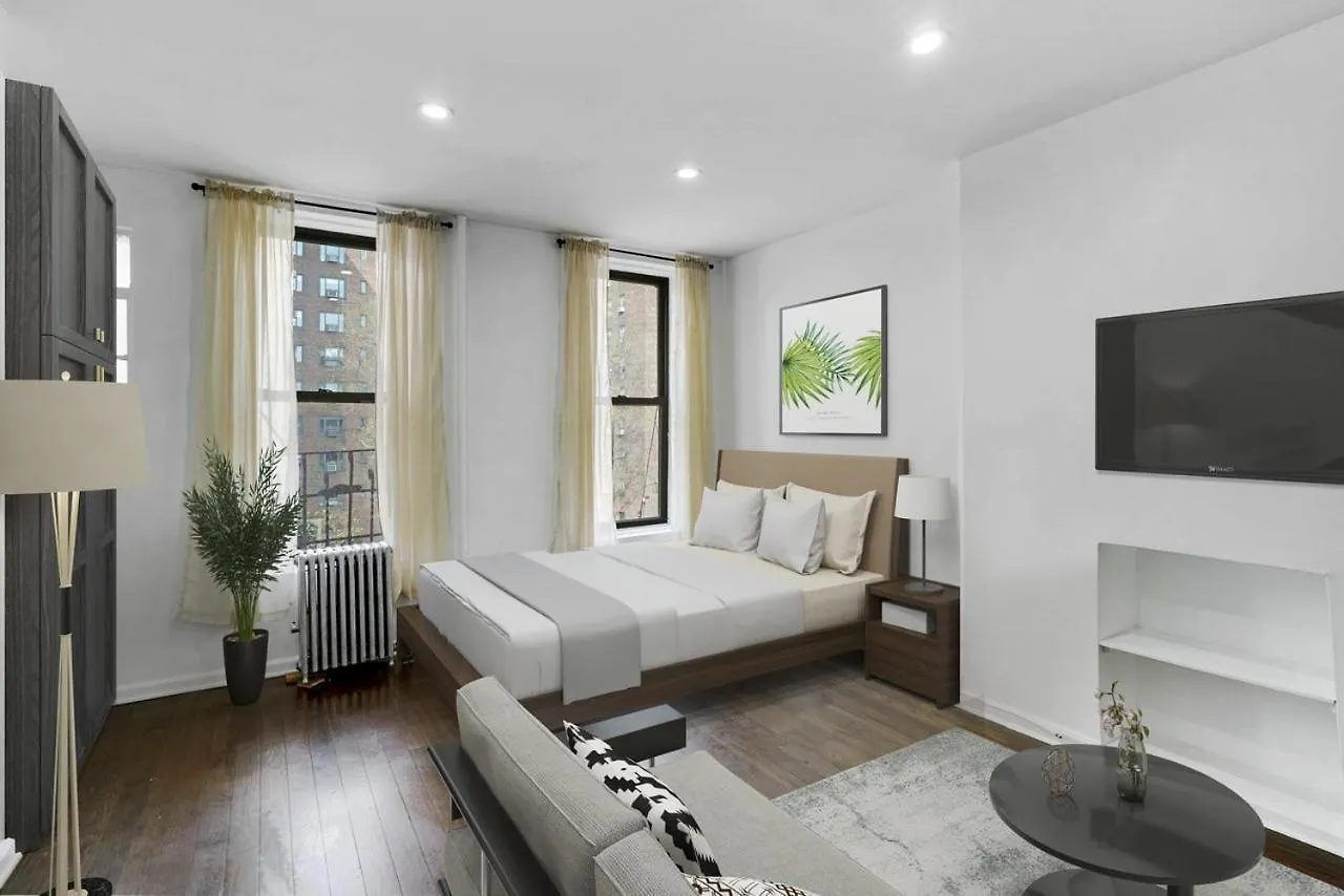 Apartment 407: East Village New York