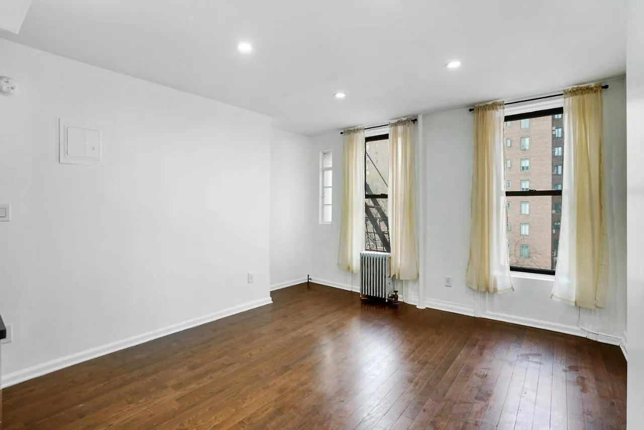 Apartment 407: East Village New York 0*,